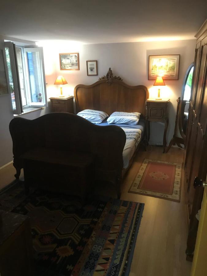 Maisonnette De Charme Climatisee La Machine Kültér fotó