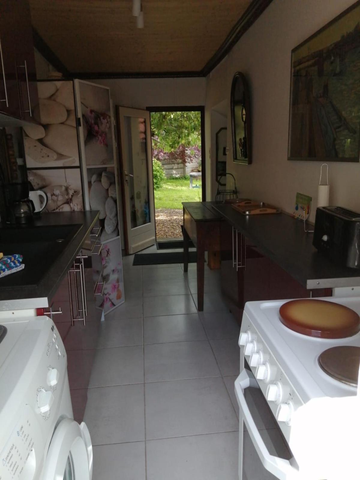 Maisonnette De Charme Climatisee La Machine Szoba fotó